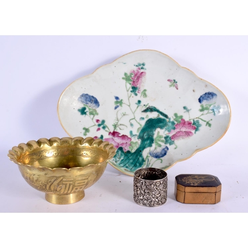 2450 - A LATE 19TH CENTURY CHINESE FAMILLE ROSE LOBED PEDESTAL DISH together with a brass bowl, Japanese bo... 