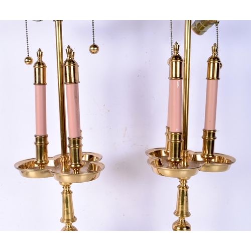 3218 - A pair of large brass lamp stands 79 cm (2).