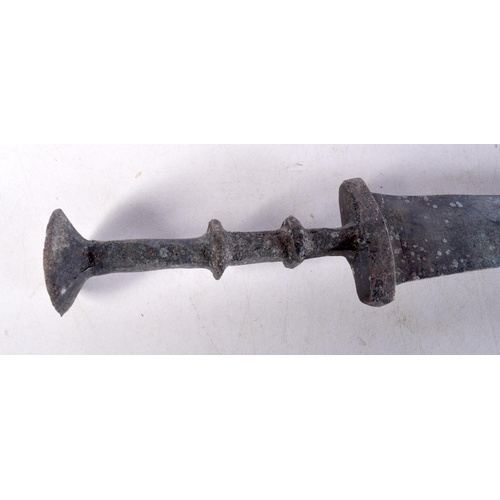 3488 - A Chinese bronze dagger 39 cm.