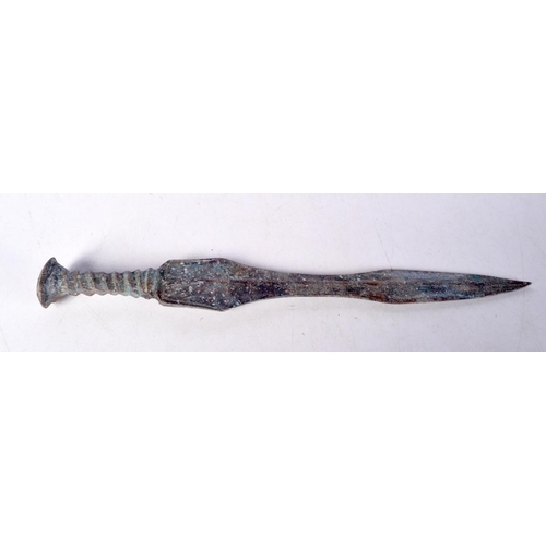 3489 - A Chinese bronze dagger 35 cm.