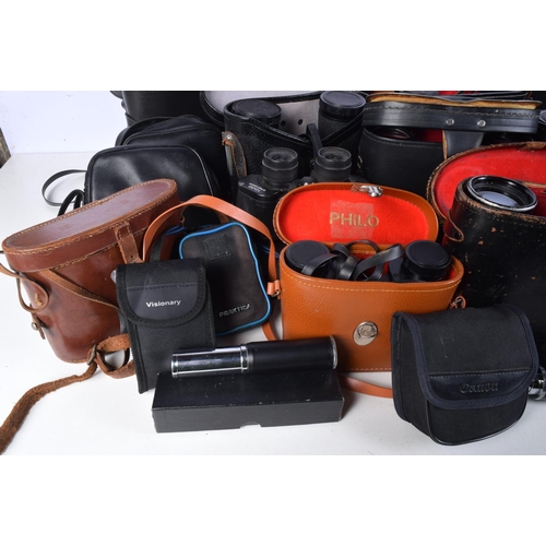 3986 - A huge collection of Binoculars (Qty)