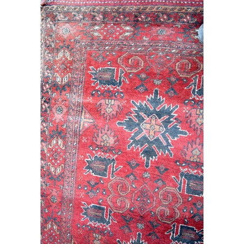 3991 - An Afghan rug 160 x 100cm.