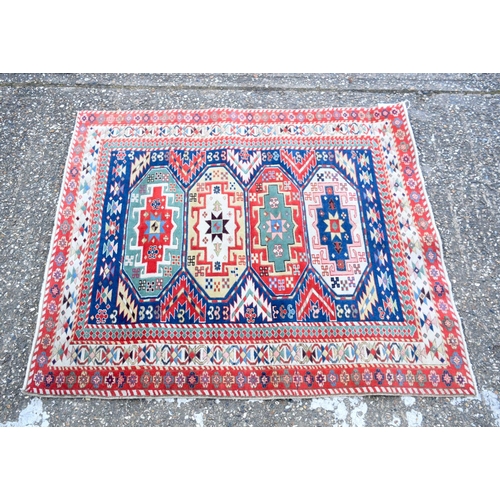 3992 - A Kazac rug 142 x 122 cm.