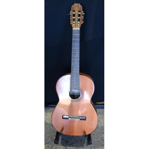 3994 - A Dia classical guitar