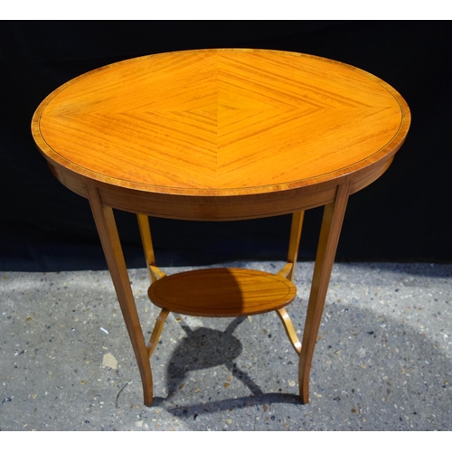 3995 - A two tier Hall table 71 x 61cm