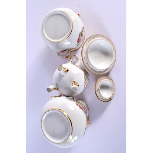 181 - 19th c. Paris porcelain cabaret set in Sevres style. 24 cm x 24 cm. (4)