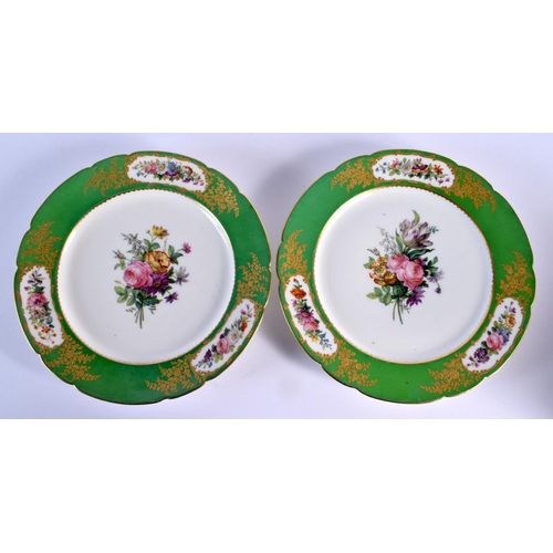 190 - Vieux Paris porcelain pair of plates, green bordered painted with a central bouquet of flowers sur... 
