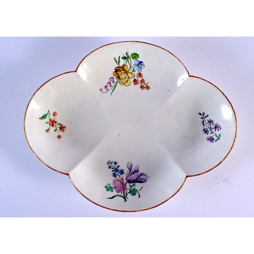 191 - Chantilly quatre lobed oval dish, enamelled with two bouquets, including a prominent yellow rose and... 