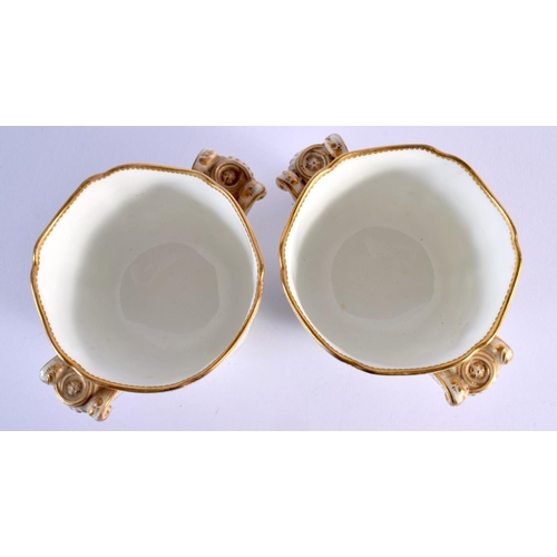 217 - 19th c. Minton fine pair of two handled cache pots painted with hummingbirds and flowers. 13 cm x 8 ... 