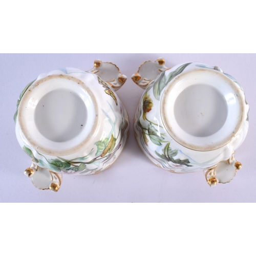 217 - 19th c. Minton fine pair of two handled cache pots painted with hummingbirds and flowers. 13 cm x 8 ... 
