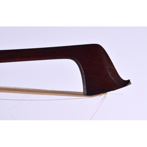 447 - A CASED TWO PIECE BACK VIOLIN WITH BOW by William Kiddie of Kirkcaldy. 58.5 cm long, length of back ... 