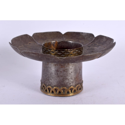 460 - AN 18TH/19TH CENTURY TIBETAN INLAID WHITE METAL TEABOWL STAND decorated with motifs. 67 grams. 10 cm... 