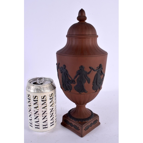 556 - A 19TH CENTURY WEDGWOOD ANTICO ROSSO REDWARE POTTERY VASE AND COVER decorated with classical figures... 