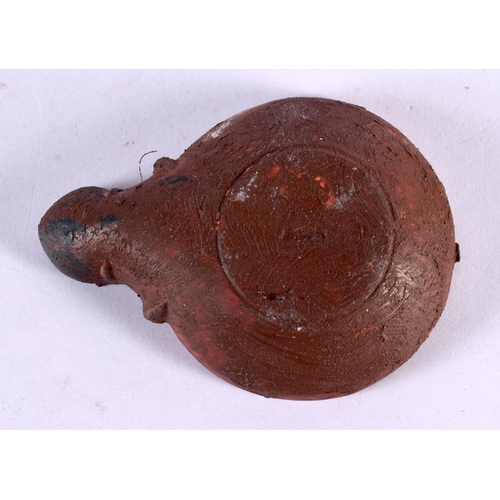 576 - A GRAND TOUR POTTERY OIL LAMP After the Antiquity. 7 cm x 5 cm.