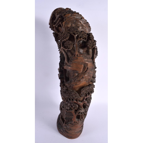 662 - A LARGE 18TH/19TH CENTURY CHINESE CARVED BAMBOO MOUNTAIN Qing. 44 cm x 14 cm.