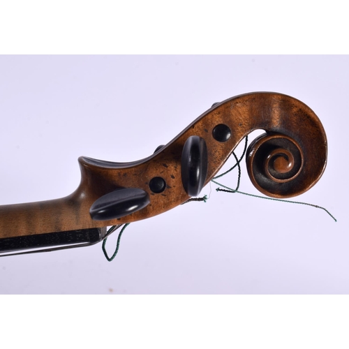 684 - AN ANTIQUE SINGLE PIECE BACK VIOLIN with bow. Violin 58 cm long, length of back 36 cm. (2)