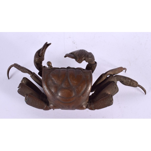 711 - A 19TH CENTURY JAPANESE MEIJI PERIOD BRONZE OKIMONO OF A CRAB of naturalistic form. 16 cm x 7 cm.