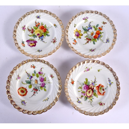 718 - AN ANTIQUE DRESDEN GERMAN PORCELAIN TEA SET. Largest 20 cm wide. (qty)