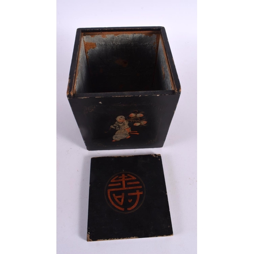 719 - AN ANTIQUE CHINESE COUNTRY HOUSE LACQUERED TEA CADDY painted with figures and calligraphy. 18 cm x 1... 