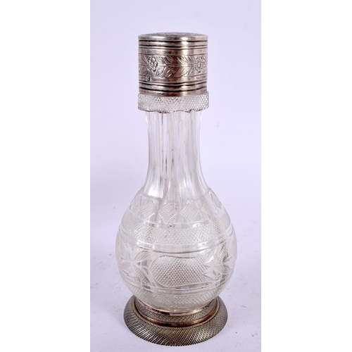 731 - AN ANTIQUE CONTINENTAL SILVER AND CUT GLASS QUADRUPLE VINEGAR BOTTLE. 346 grams. 16 cm high.