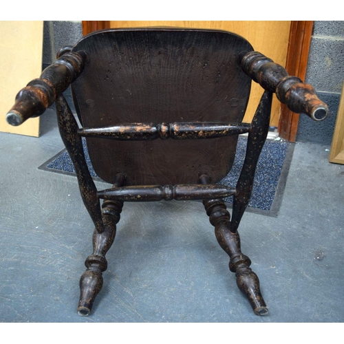 756 - AN ANTIQUE COUNTRY ELM WINDSOR CHAIR. 110 cm x 60 cm.