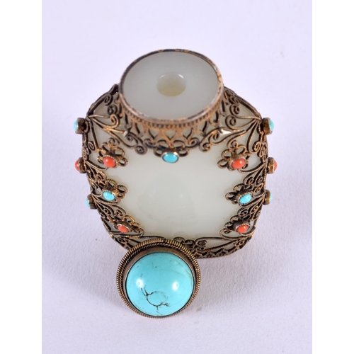 794 - A FINE 18TH CENTURY CHINESE WHITE JADE SNUFF BOTTLE AND STOPPER overlaid with coral and turquoise. 7... 