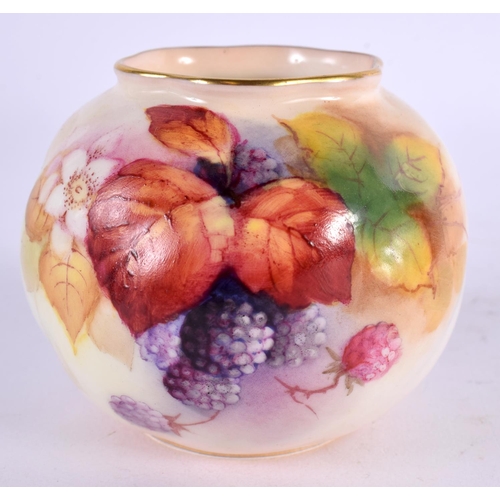 96 - A SMALL ROYAL WORCESTER BERRY VASE by Kitty Blake. 8 cm x 7 cm.