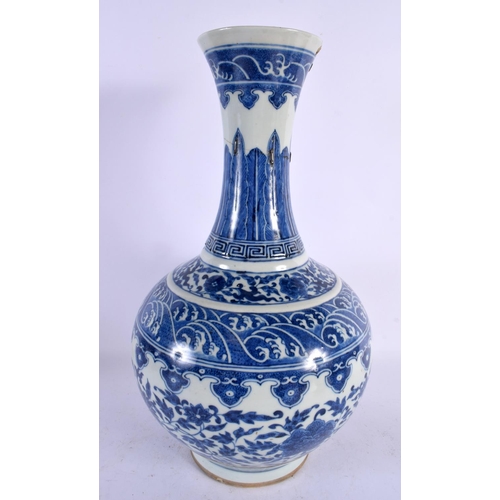 105 - A LARGE 19TH CENTURY CHINESE BLUE AND WHITE PORCELAIN VASE bearing Kangxi marks to base, painted wit... 