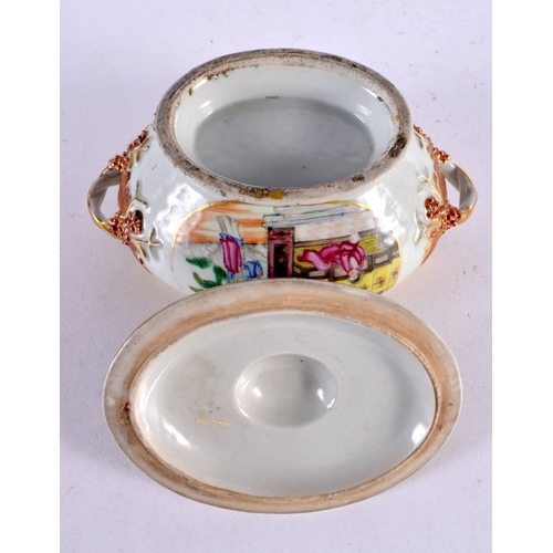 106 - A SMALL 19TH CENTURY CHINESE TWIN HANDLED FAMILLE ROSE TUREEN AND COVER Qing. 18 cm x 14 cm.