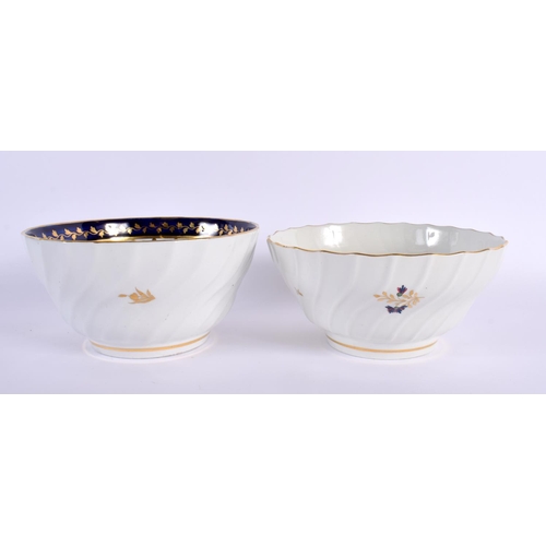 173 - Two Late 18th century Flight Barr Worcester teabowls and saucesr, a New Hall 161 pattern teabowl and... 