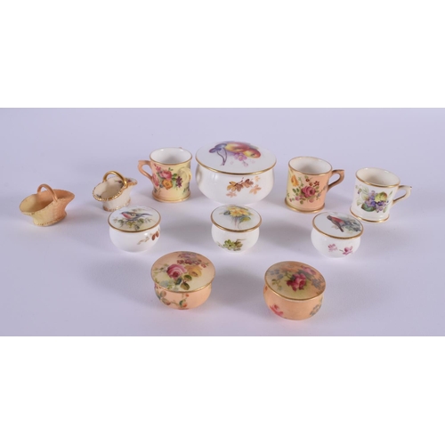 213 - Royal Worcester large pill box painted with fruit, five pill boxes, (two with birds, one with flower... 