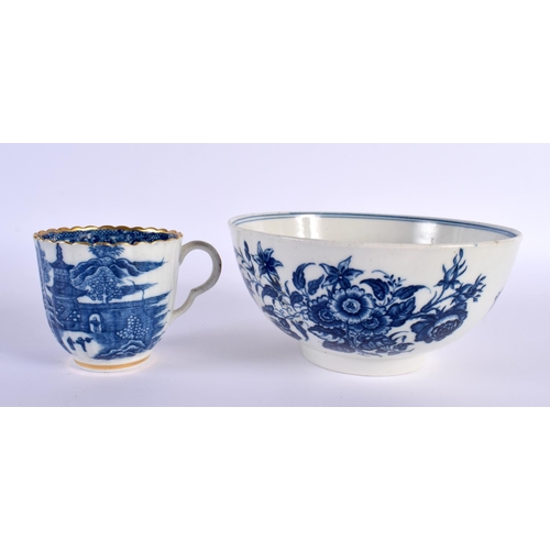 242 - 18th century Caughley bowl, coffee cup, two saucers and a teapot stand.  Bowl 7.5cm high (5)