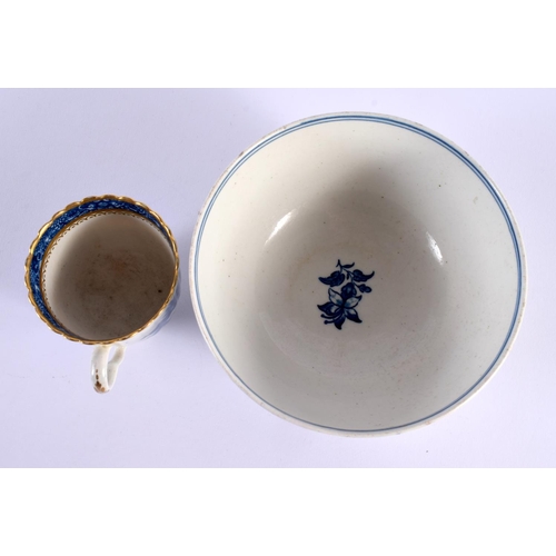 242 - 18th century Caughley bowl, coffee cup, two saucers and a teapot stand.  Bowl 7.5cm high (5)