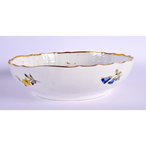 26 - AN 18TH CENTURY DANISH COPENHAGEN PORCELAIN BOWL painted with flowers. 19 cm wide.