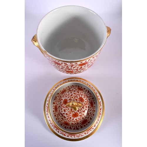 272 - 19th century Coalport ice pail and cover with crimson decoration.  26cm high