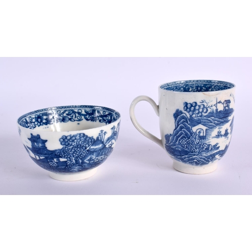 287 - 18th century pair of Caughley teabowl and saucer printed with Bell Toy and Mother and Child pattern,... 