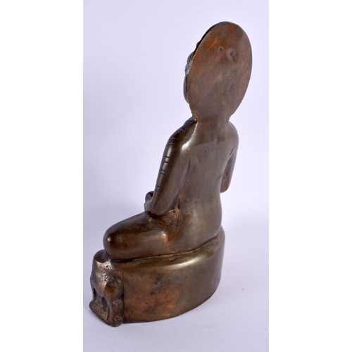 299 - AN INDIAN BRONZE BUDDHA. 18 cm x 15 cm.