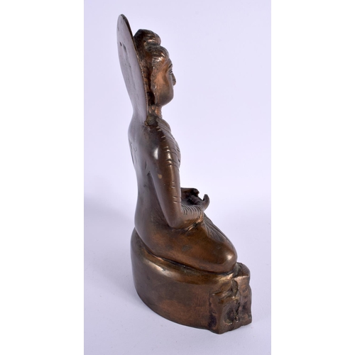 299 - AN INDIAN BRONZE BUDDHA. 18 cm x 15 cm.