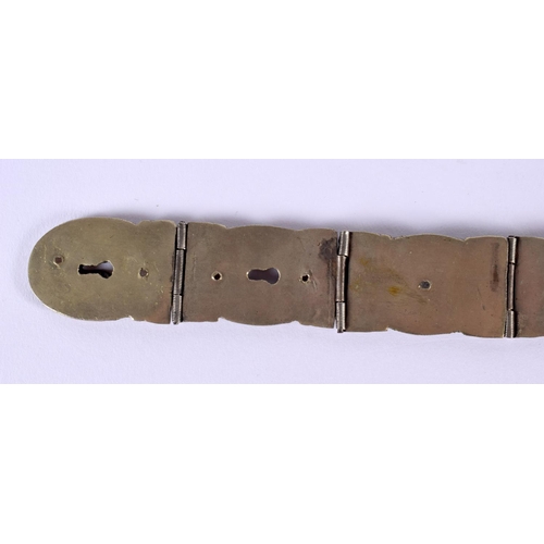 312 - A TURKISH ARMENIAN RUSSIAN NIELLO SILVER BELT decorated with foliage. 398 grams. 77 cm long.