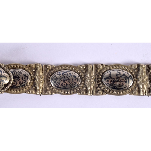 312 - A TURKISH ARMENIAN RUSSIAN NIELLO SILVER BELT decorated with foliage. 398 grams. 77 cm long.