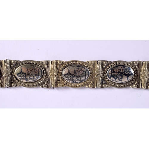 312 - A TURKISH ARMENIAN RUSSIAN NIELLO SILVER BELT decorated with foliage. 398 grams. 77 cm long.