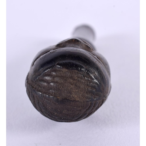 327 - A VERY RARE 18TH/19TH CENTURY EUROPEAN CARVED RHINOCEROS HORN PIPE TAMPER formed as a Nubian male. 1... 