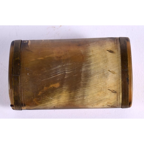 367 - AN EARLY 19TH CENTURY FRENCH PRISONER OF WAR NAPOLEONIC SNUFF BOX. 9 cm x 6 cm.