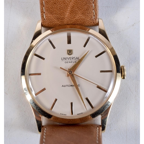 1065 - A UNIVERSAL 14CT GOLD WRISTWATCH. 3.5 cm inc crown.