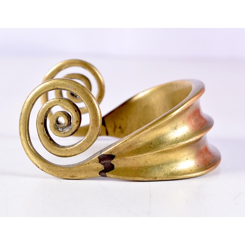 1070 - A BRONZE GRECIAN REVIVAL BRONZE CUFF BANGLE. 77.5 grams. 5.75 cm wide.