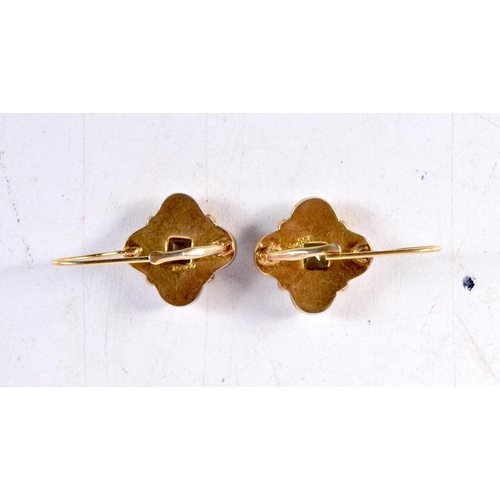 1282 - A 9CT GOLD AND PEARL BROOCH. 4.9 grams. 4.25 cm x 2.25 cm.