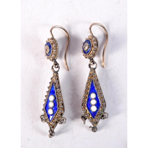 1314 - ANTIQUE EARRINGS. 35.5 grams. (qty)