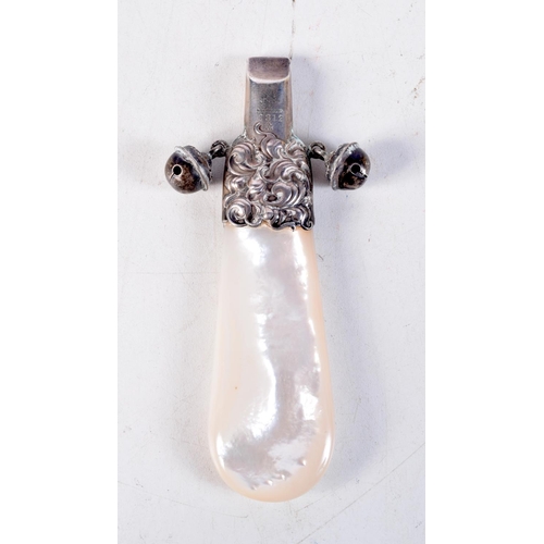 1329 - A SILVER AND MOTHER OF PEARL RATTLE. 44 grams. 10.5 cm long.