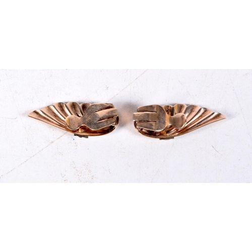 1341 - A PAIR OF 9CT GOLD EARRINGS. 3.6 grams. 2.5 cm x 1 cm.