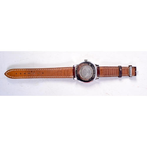 1362 - A LONGINES WRISTWATCH. 3.75 cm wide inc crown.